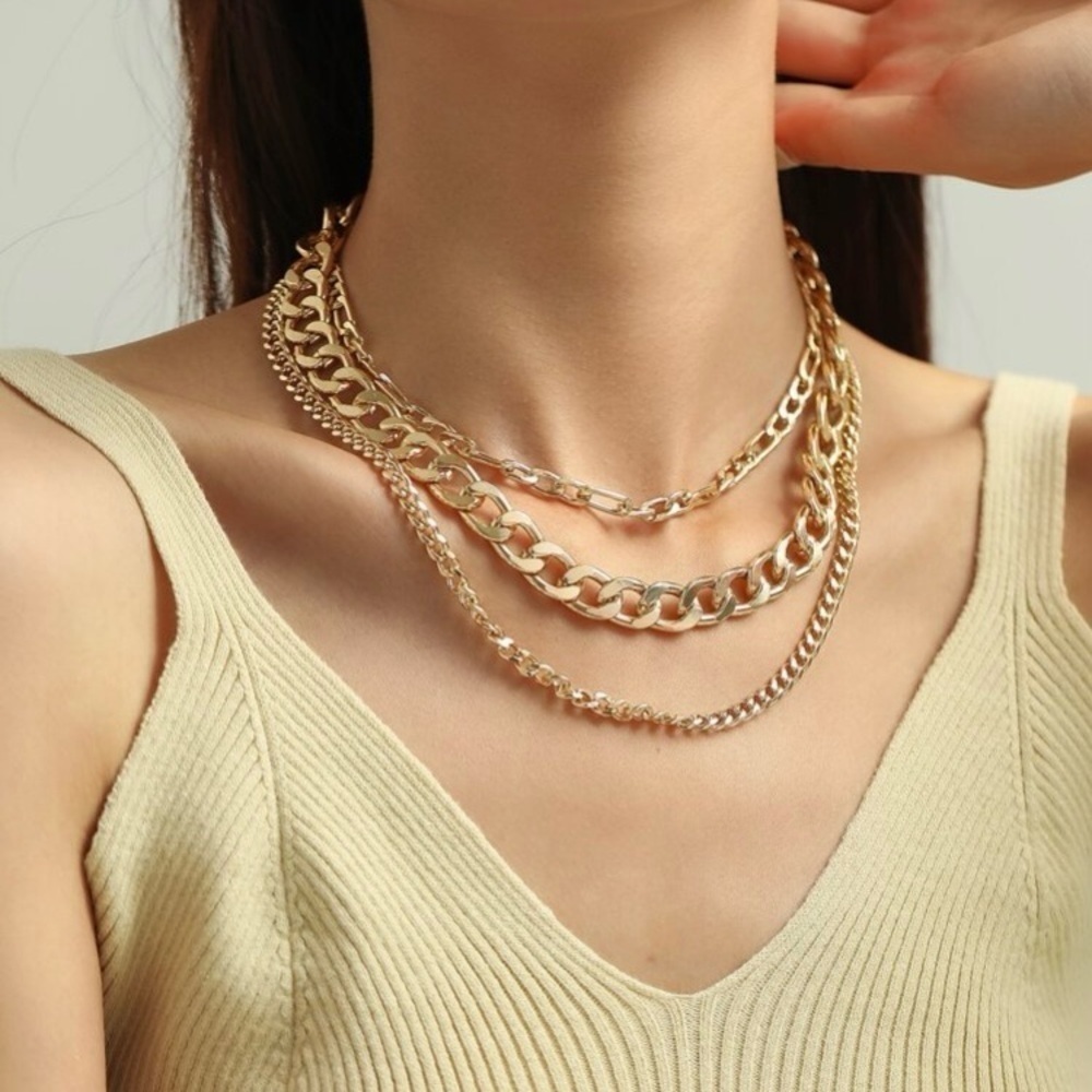 3 Piece Gold Chain Necklace Set - Picture 2 of 3